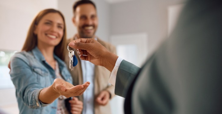 Couple Buys Their Dream Home, Three Days Later They Find A Nightmare In Its Walls