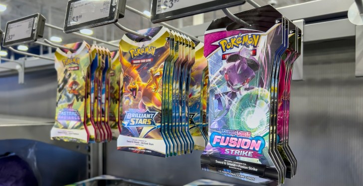Hammer Wielding Thieves Steal Thousands Of Dollars Worth of Pokemon Cards