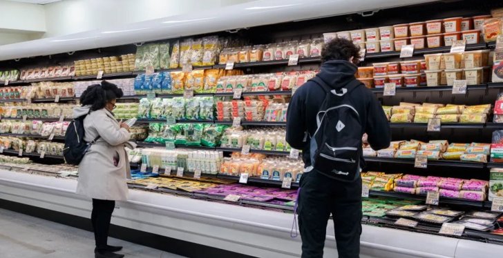 Popular Grocery Chain Opens Up Two Grocery Stores Across The Street From Each Other