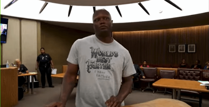 Texas Judge Blasts Man For Showing Up To Court With T-Shirt 'World’s Best Farter'