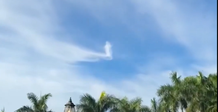 Weird Shaped Cloud Or Jesus Christ Himself You Be The Judge