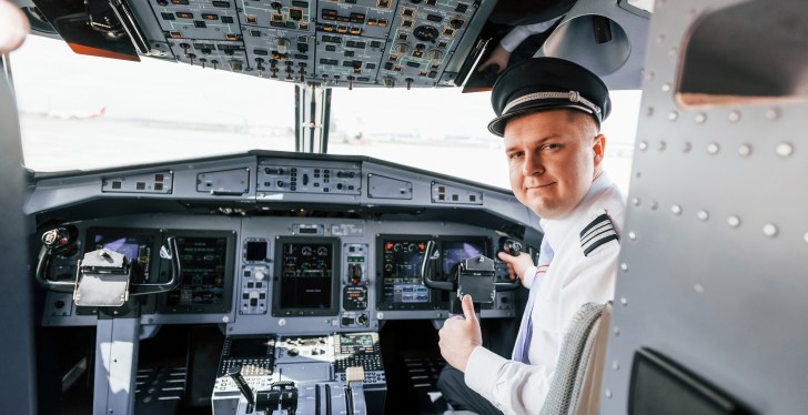 You Won't Believe How Much This Pilot Makes Per Hour
