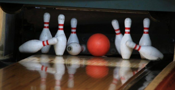 Group Goes Viral For Bowling In The Buff