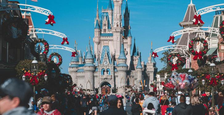 The Unspoken Rule You Should Definitely Follow At Disney World