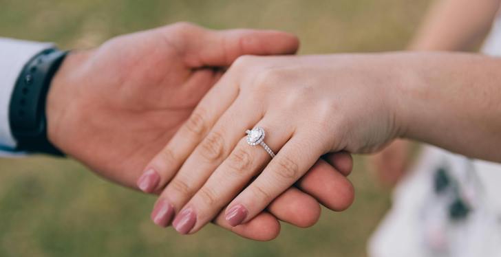Woman Finally Finds Lost Wedding Ring After 20 Years