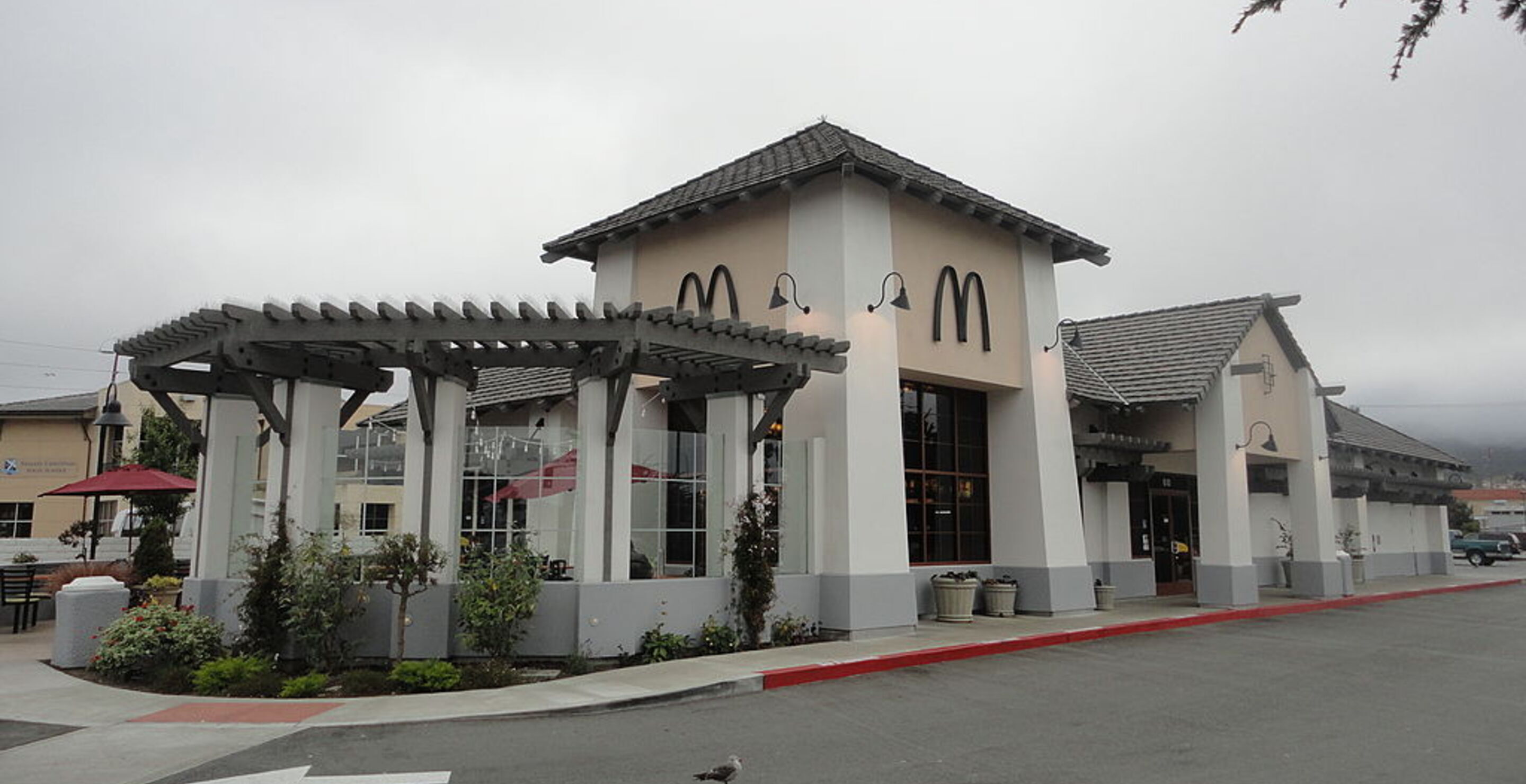 Have You Been To The Goth McDonald's That Has Black Arches