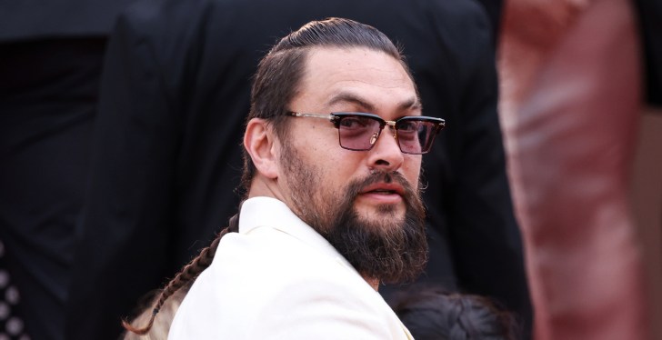 Hollywood Actor Looks Completely Different After A Shave Jason Momoa
