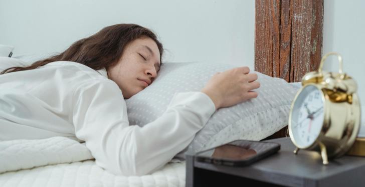 Sleeping Mom Wakes To Find Something That Is Every Parent's Worst Nightmare